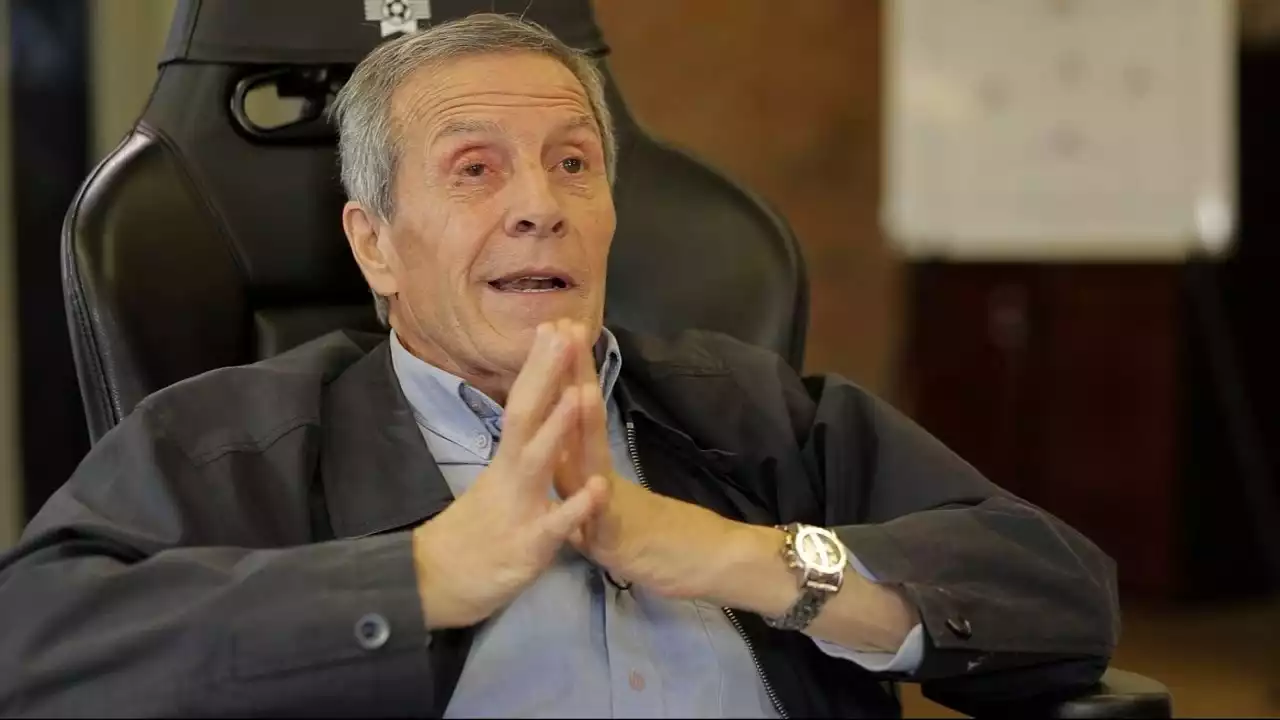 Managerial Records: Noteworthy Achievements of Coaches in Uruguayan Football